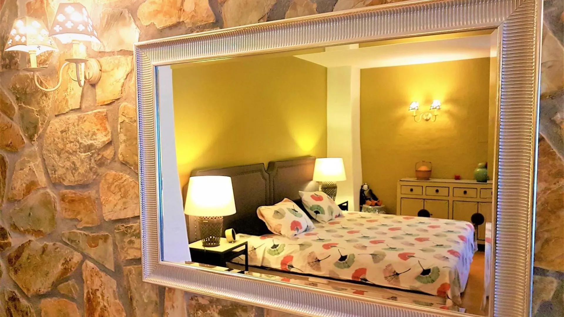Competa Suites